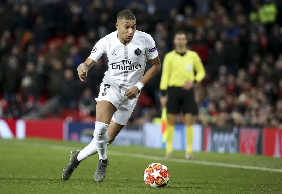 满冠平台 -关于巴黎圣日耳曼内部会议纪要流出——加时末段更衣室发声；CBA常规赛使命明确；数据趋势出现新变化的信息