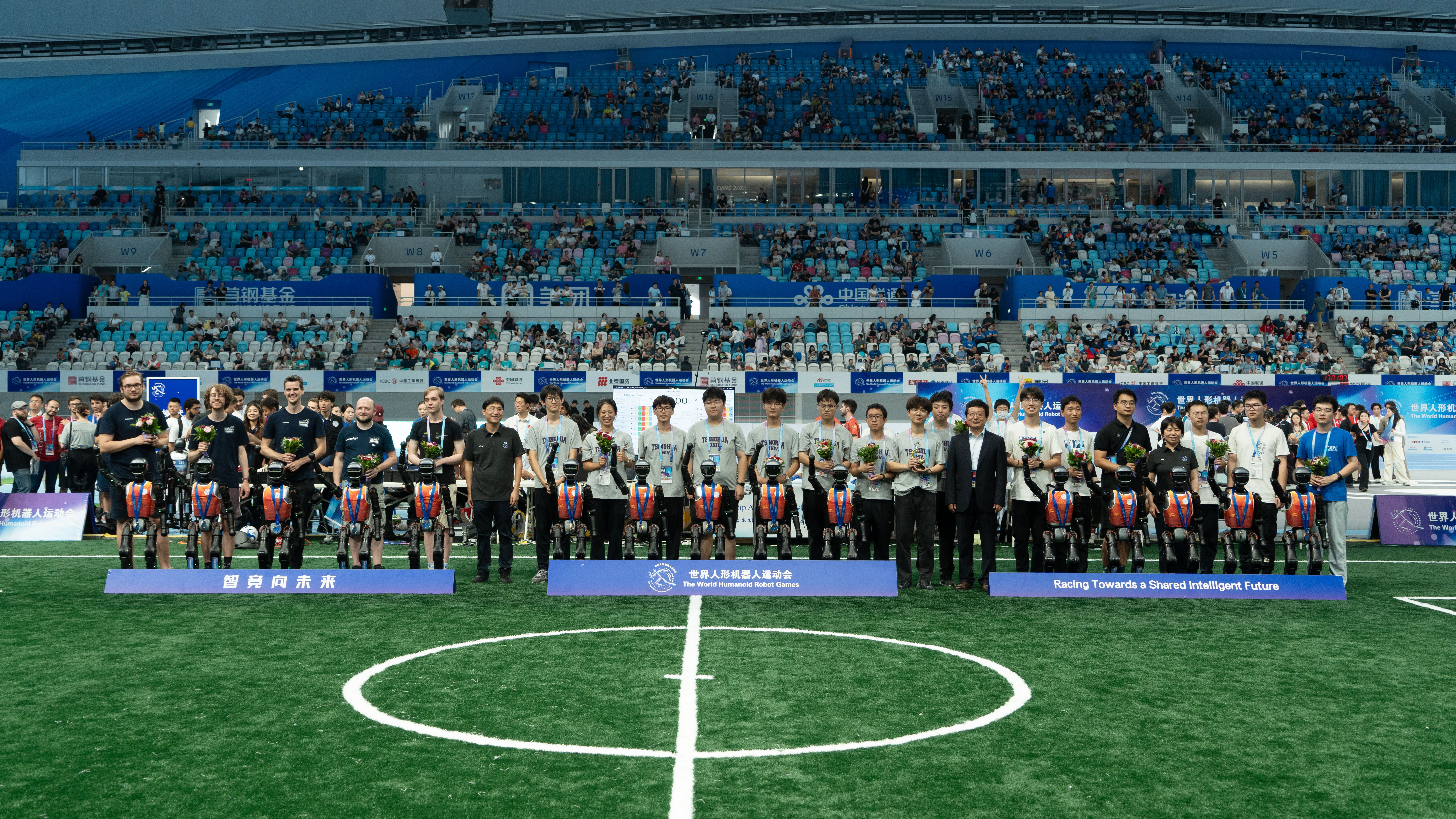 满冠体育 -关于马德里竞技训练开放日，赛后内部沟通引欢呼，英超在即，年轻球员得到机会的信息